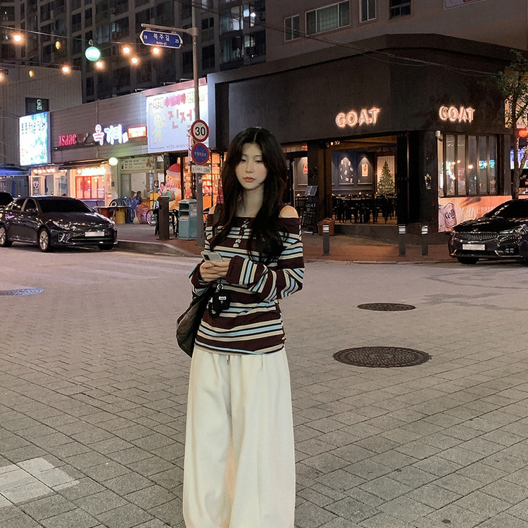 オフショルダーボーダーボタン長袖Tシャツ BROWN