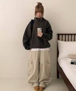 ハイネックチェックウィンドブレーカー BROWN