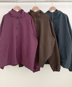 ハイネックチェックウィンドブレーカー