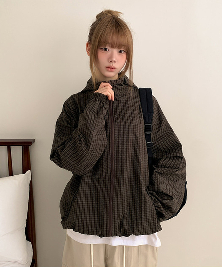 ハイネックチェックウィンドブレーカー BROWN