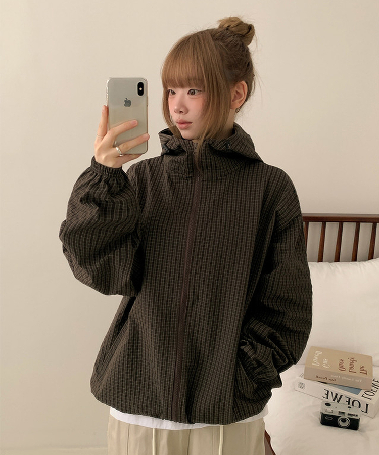 ハイネックチェックウィンドブレーカー BROWN