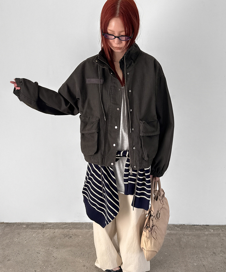 ヘリンボーンハイネックジャンパー CHARCOAL