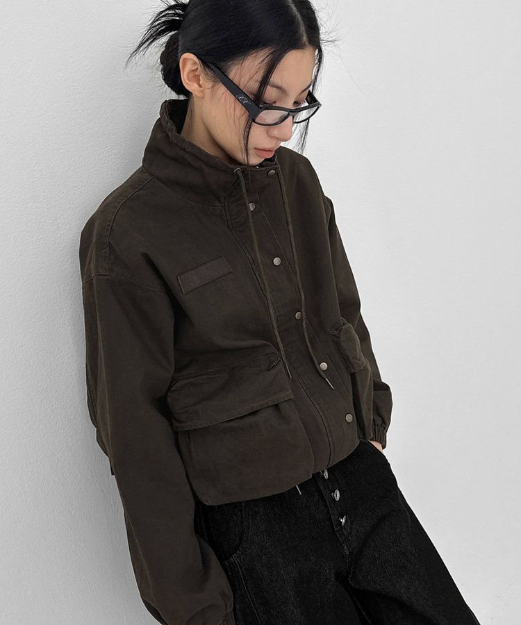 ヘリンボーンハイネックジャンパー CHARCOAL