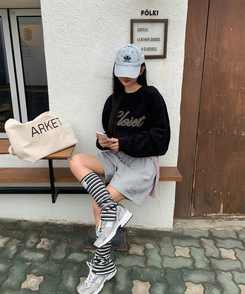 ロンダレタリングスウェット BLACK