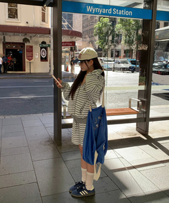 【SET】ストライプフードジップアップ＋ショートパンツ GREY