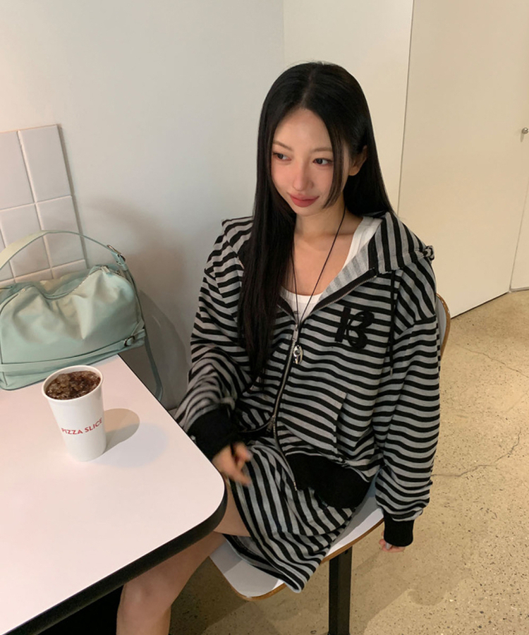 【SET】ストライプフードジップアップ＋ショートパンツ BLACK