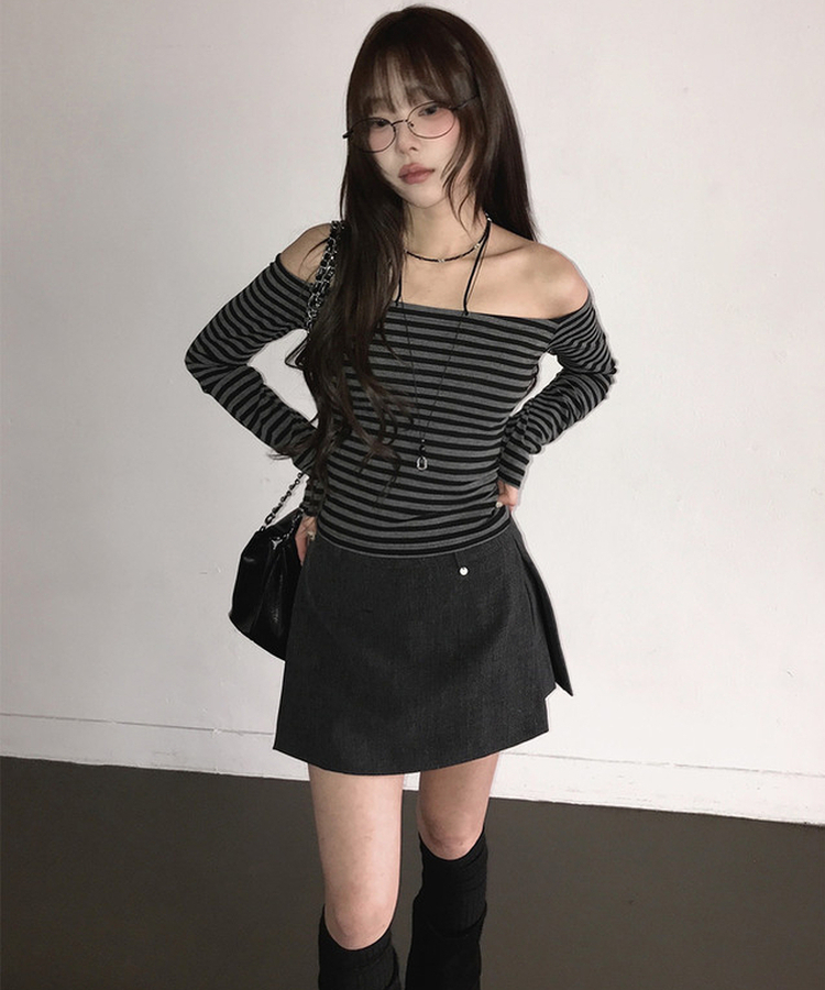 【ベルト付き】サイドスリットミニスカートパンツ CHARCOAL