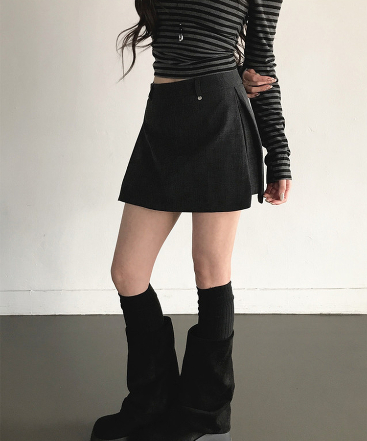 【ベルト付き】サイドスリットミニスカートパンツ CHARCOAL