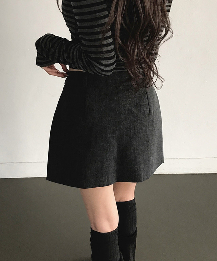 【ベルト付き】サイドスリットミニスカートパンツ CHARCOAL