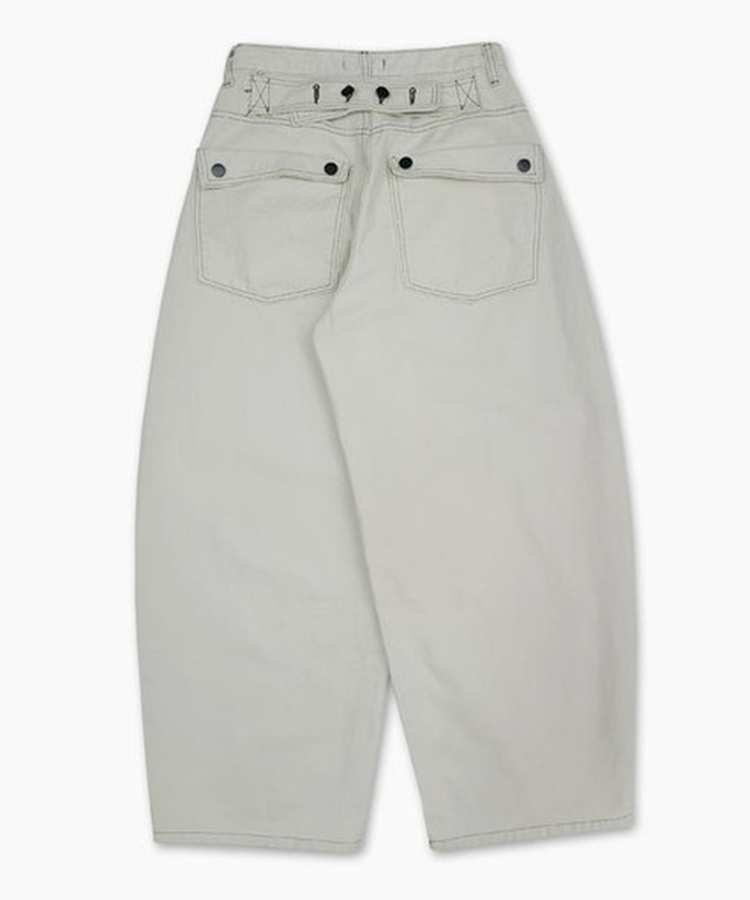 バックルビッグポケットバルーンワイドコットンパンツ