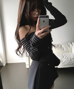 ストライプリボンオフ長袖Tシャツ CHARCOAL