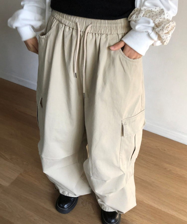 カーゴポケットバルーンフィットワイドロングパンツ BEIGE