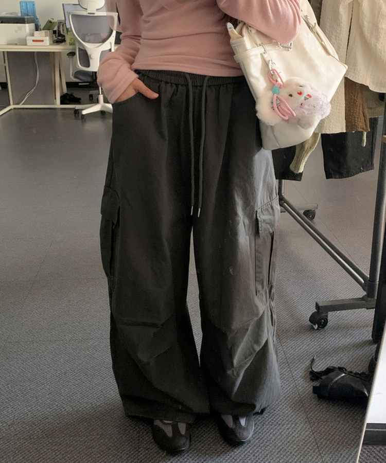 カーゴポケットバルーンフィットワイドロングパンツ CHARCOAL