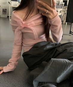 リボンオフショルダー長袖Tシャツ PINK