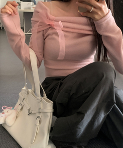 リボンオフショルダー長袖Tシャツ PINK