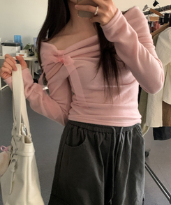 リボンオフショルダー長袖Tシャツ PINK