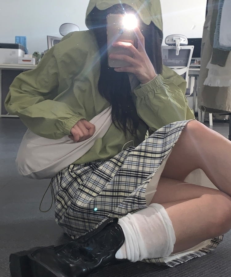 ナイロンチェックミディスカート IVORY