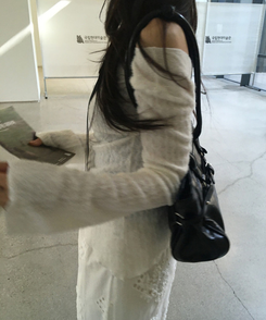 シルバーベルトアイレットスクエアバッグ BLACK