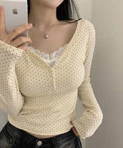 ドットボタンスリムVネック長袖Tシャツ CREAM