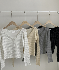 ドットボタンスリムVネック長袖Tシャツ