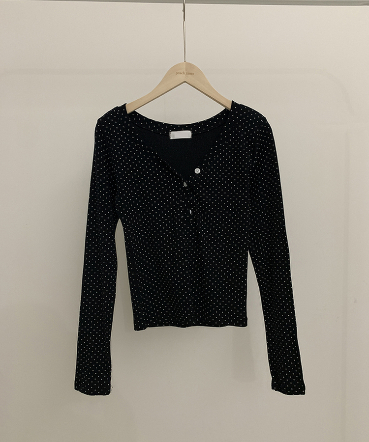 ドットボタンスリムVネック長袖Tシャツ