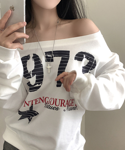 レタリングワンオフスウェット IVORY