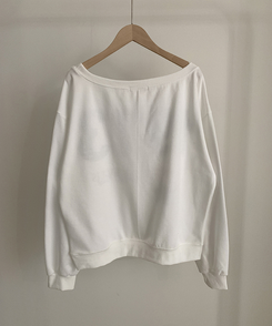 レタリングワンオフスウェット