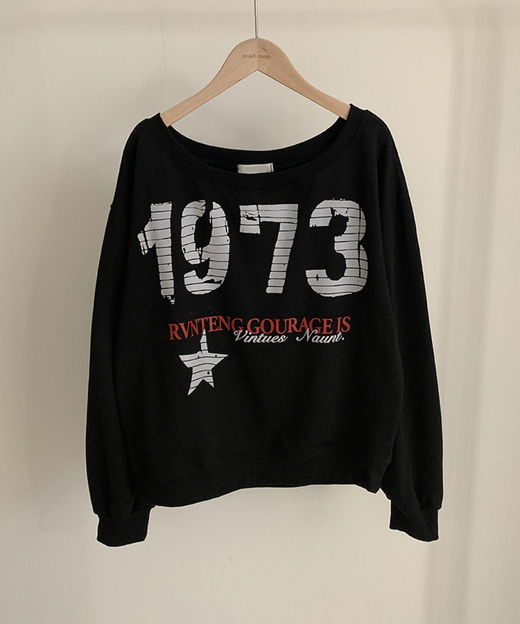 レタリングワンオフスウェット