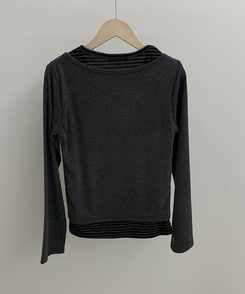 ボタンボーダーレイヤード長袖Tシャツ