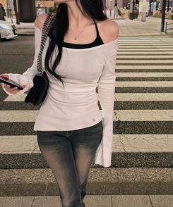 サイドシアリングスリットオフ長袖Tシャツ IVORY