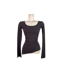 サイドシアリングスリットオフ長袖Tシャツ