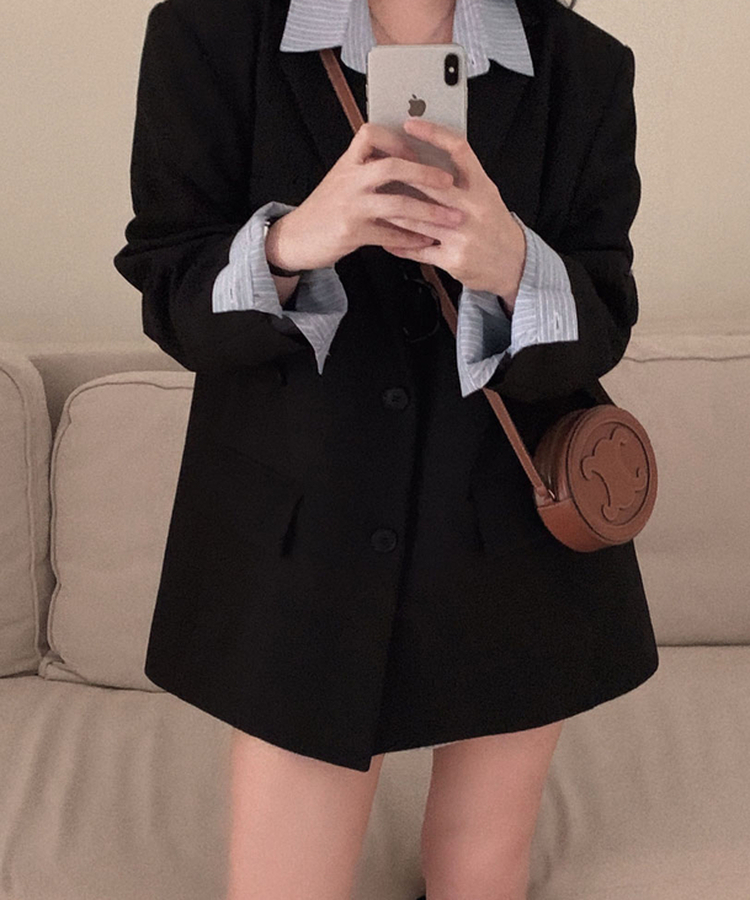 직각어깨 만들어주는모노톤 오버핏 투버튼 자켓 레이어드 랩스커트 투피스 셋업 세트 블랙