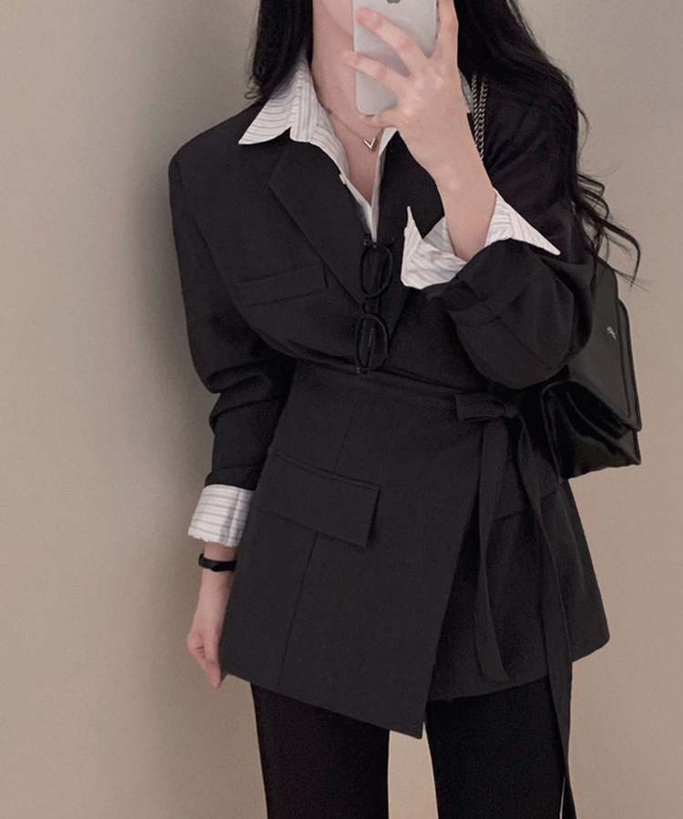 직각어깨 만들어주는모노톤 오버핏 투버튼 자켓 레이어드 랩스커트 투피스 셋업 세트 차콜