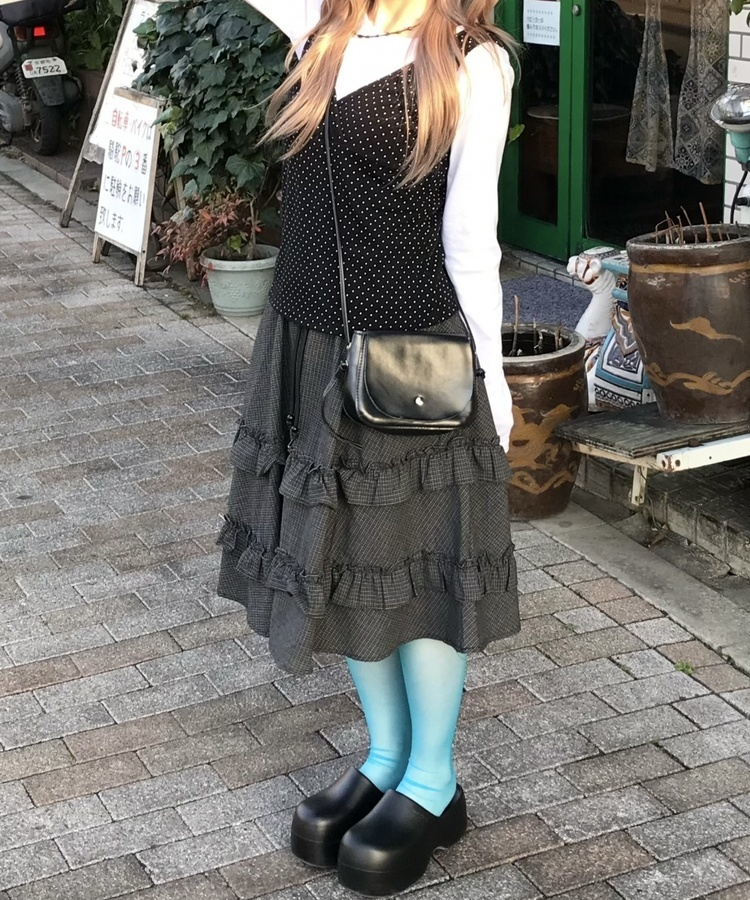 ドットVネックタンクトップ BLACK