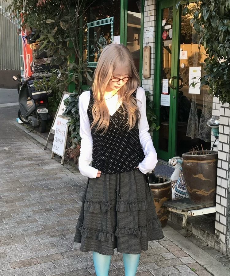 ドットVネックタンクトップ BLACK