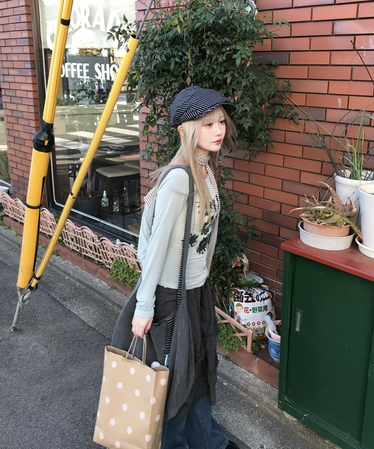 フラワー柄シアーTシャツ MINT