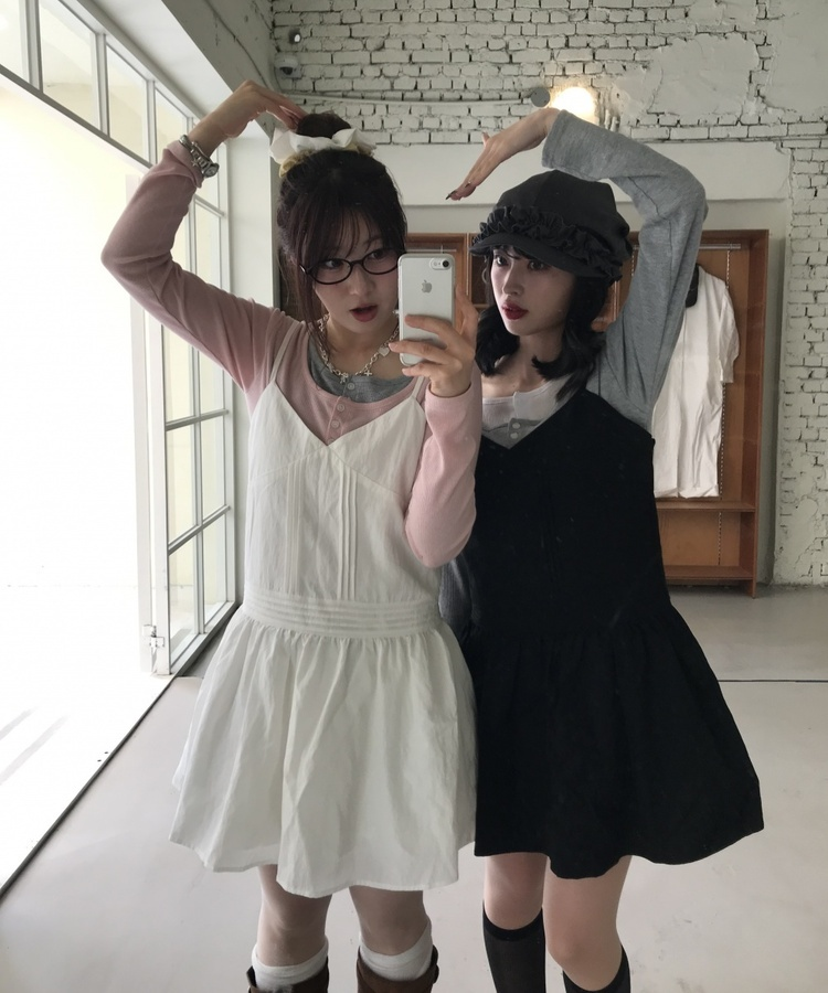 レイヤードヘンリーネック長袖Ｔシャツ PINK