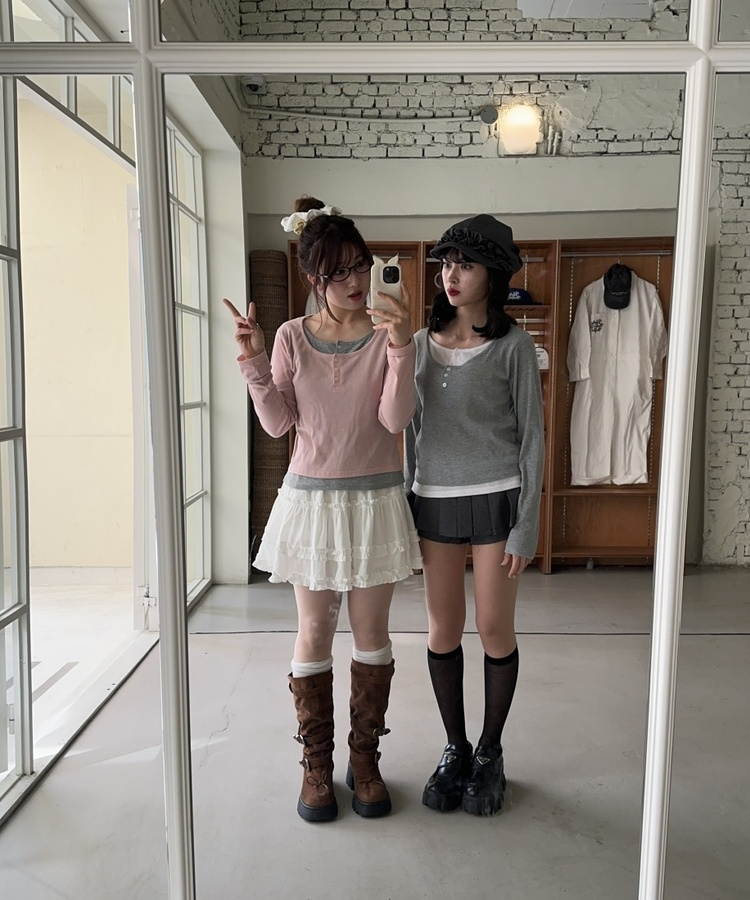 レイヤードヘンリーネック長袖Ｔシャツ GREY