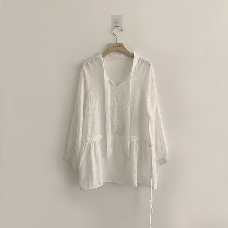 フリルストラップリボンシースルーブラウス