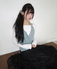 【SET】リップネックレイヤード長袖Tシャツ BLUE