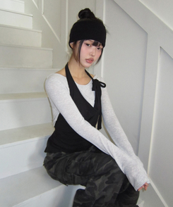 【SET】リップネックレイヤード長袖Tシャツ BLACK