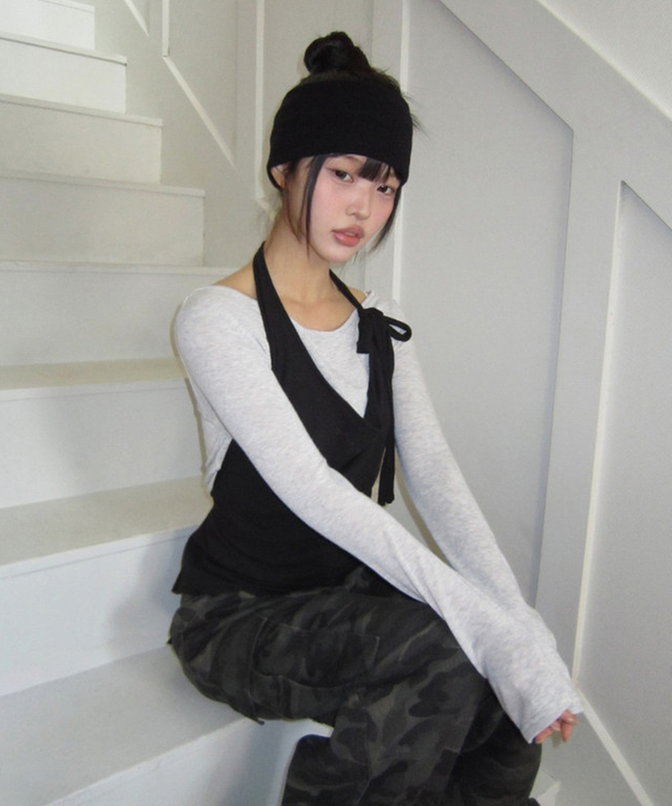 【SET】リップネックレイヤード長袖Tシャツ BLACK