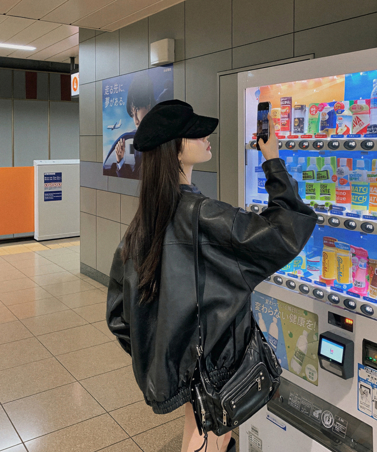 ノーカラーボタンレザーブルゾンジャケット BLACK