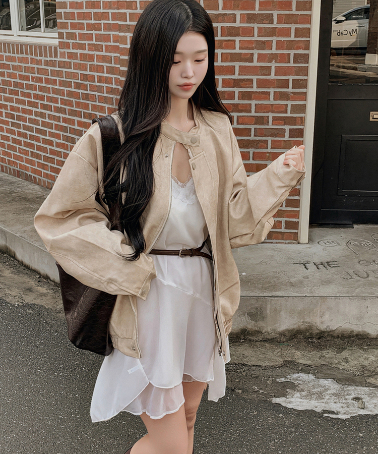 ノーカラーボタンレザーブルゾンジャケット BEIGE