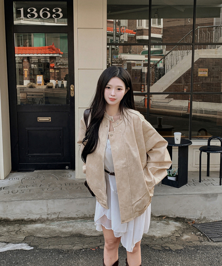 ノーカラーボタンレザーブルゾンジャケット BEIGE