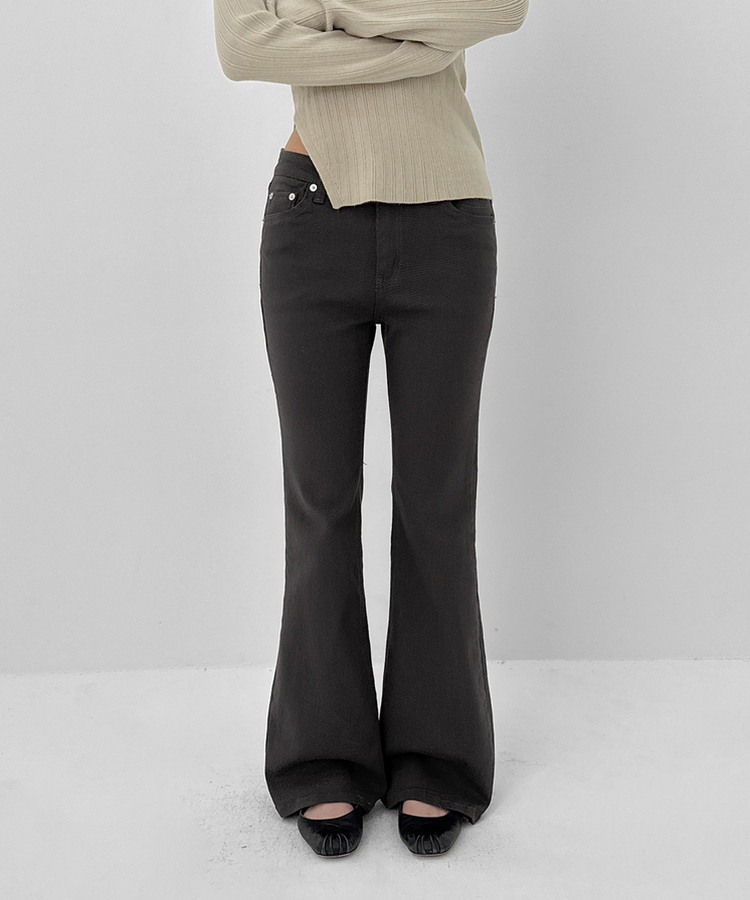 バックポケットブーツカットコットンパンツ BLACK