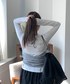 シンプルラウンド長袖Tシャツ IVORY