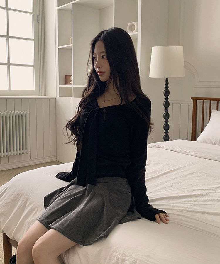 アンジェラリボン長袖Tシャツ BLACK