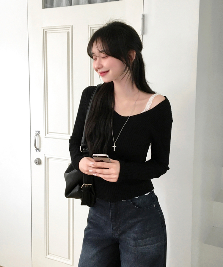 ソフトフィットVネックニット BLACK