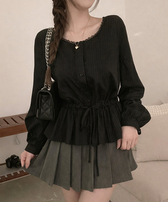 リボンストリングパンチングフレアブラウス BLACK